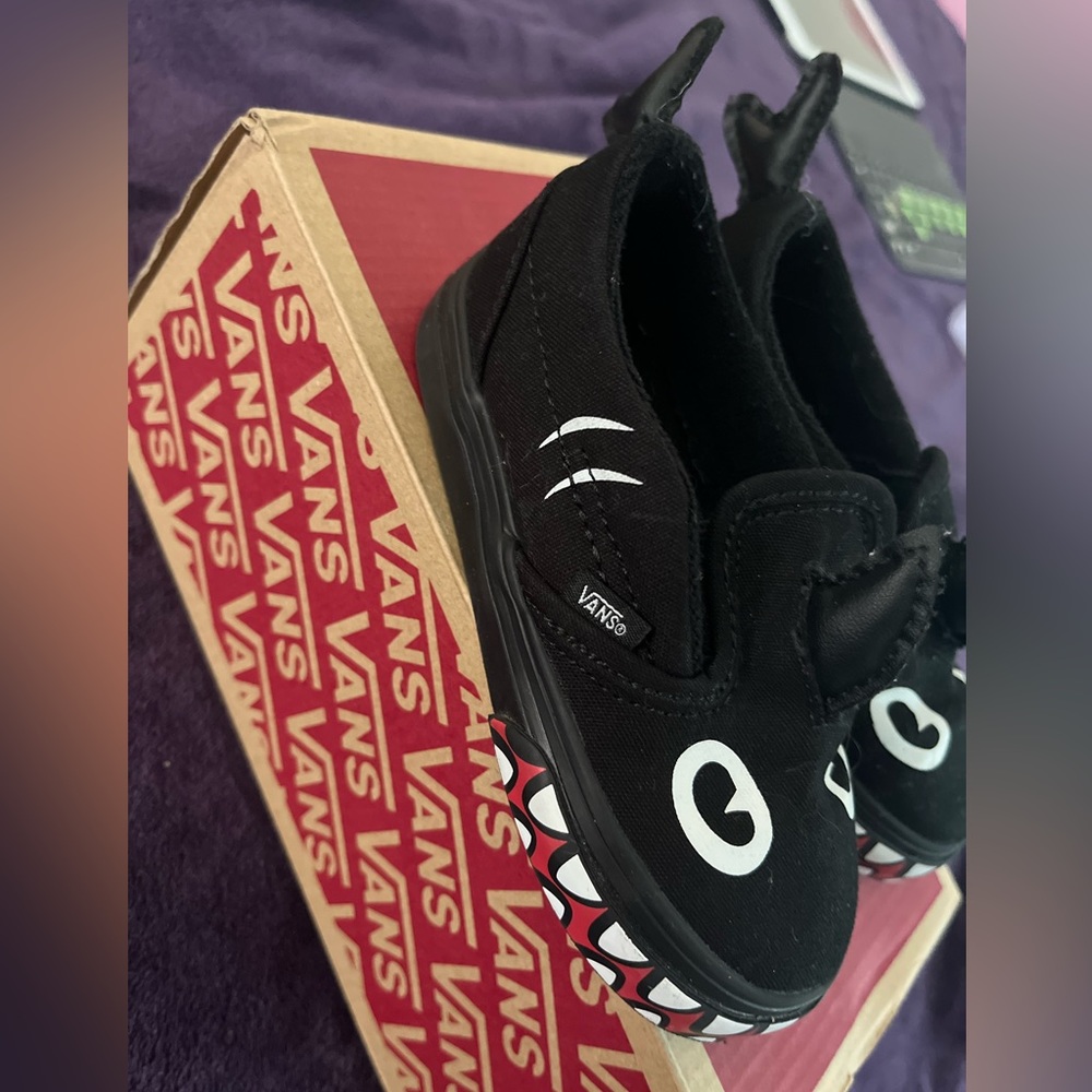 Toddler Shark Vans